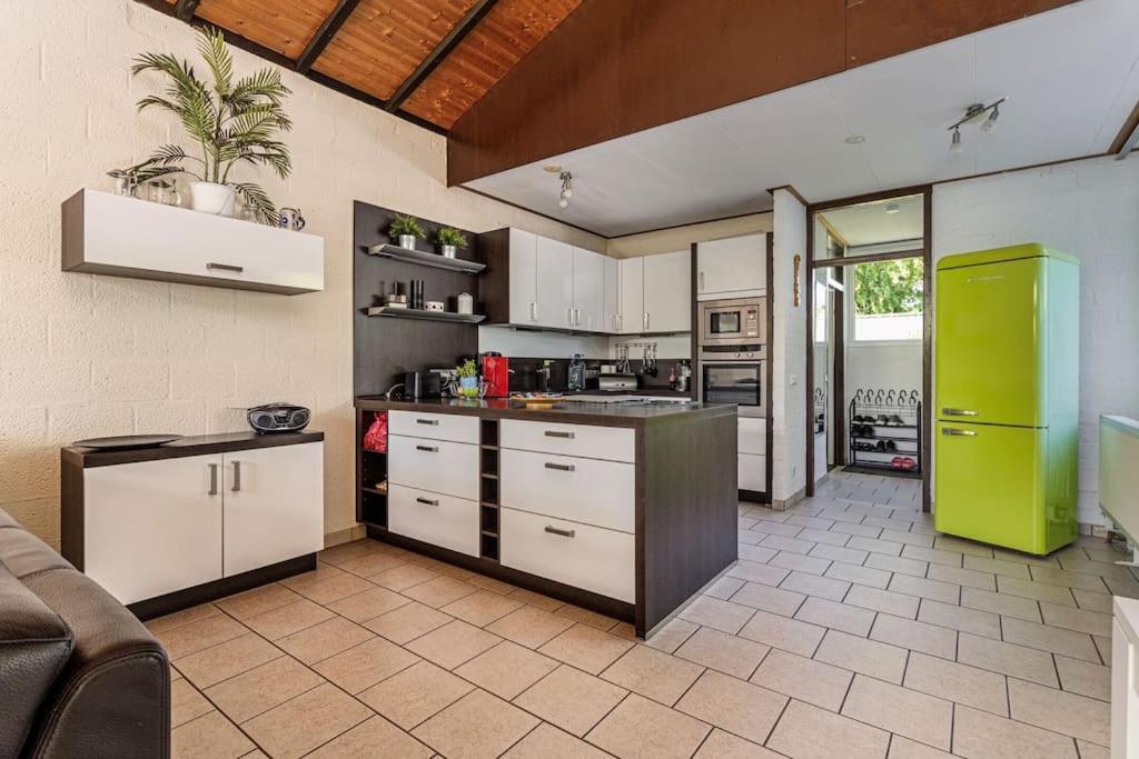 קורטחנה Oemoemenoe - 6 Pers - Sauna - Grote Tuin & Privacy מראה חיצוני תמונה