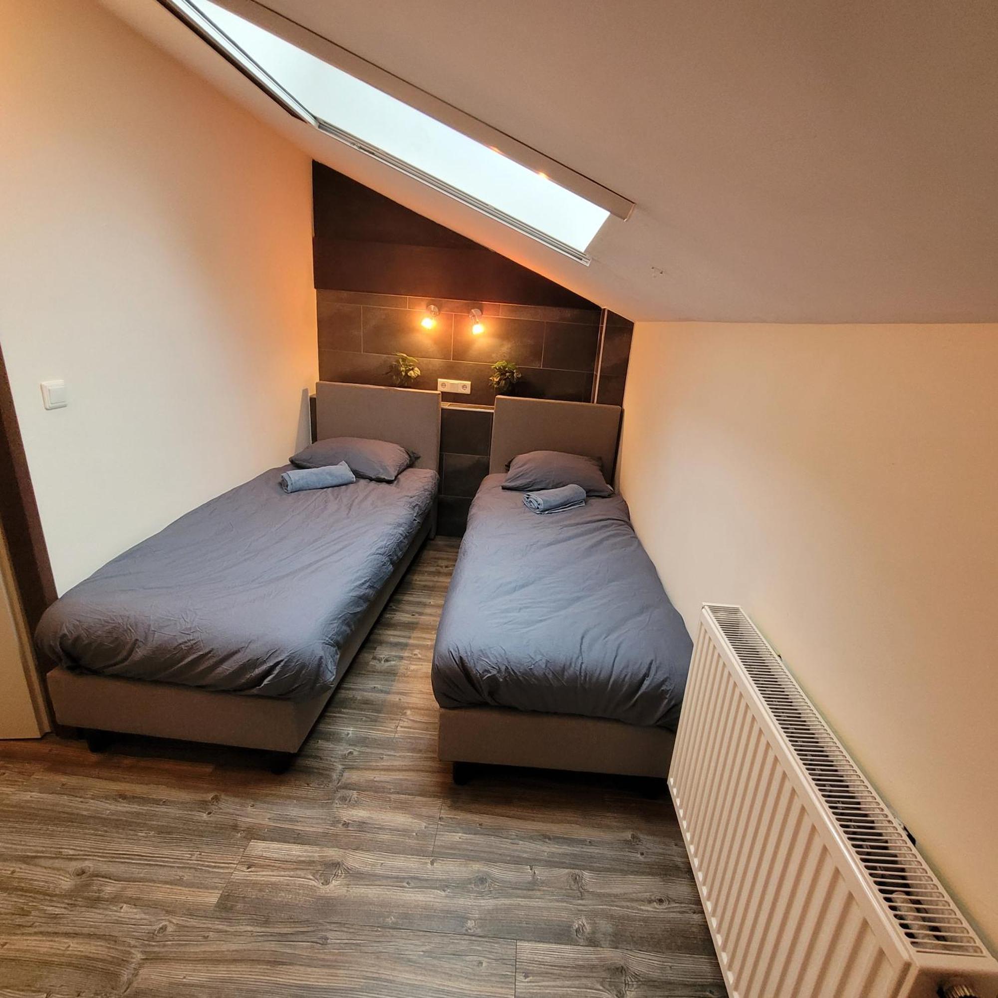 קורטחנה Oemoemenoe - 6 Pers - Sauna - Grote Tuin & Privacy מראה חיצוני תמונה